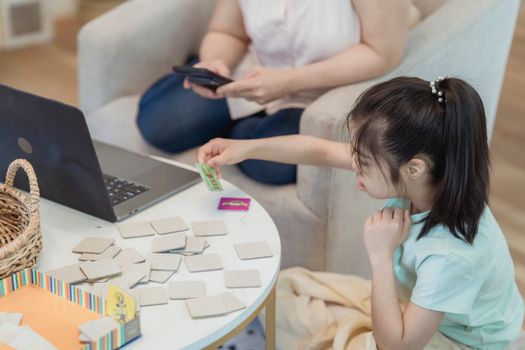 working memory vs long-term memory training - Long-term memory: storing knowledge, skills, and meaning