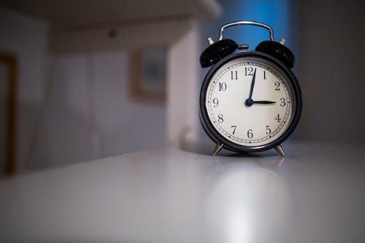 circadian rhythm cortisol morning light timing - Summary: use early, bright morning light to support cortisol timing
