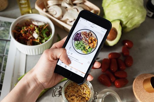 CGM post meal patterns second meal effect - How to analyze CGM post-meal patterns without overinterpreting noise