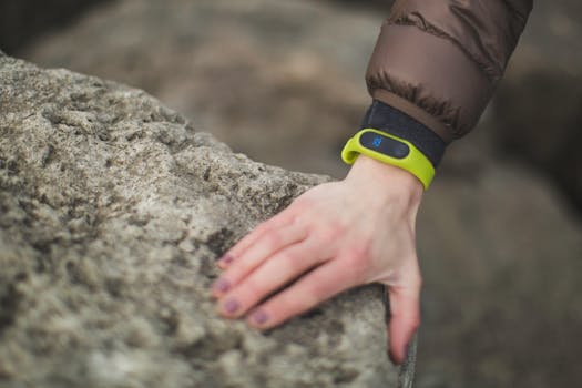 best wearable features for recovery tracking HRV RHR skin temperature SpO2 - Practical buying checklist: a decision framework you can use today
