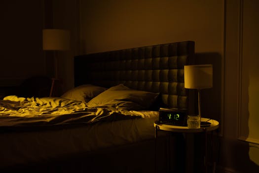 4-week circadian light plan morning light evening dimming longevity - 4-week checklist: what to do each day