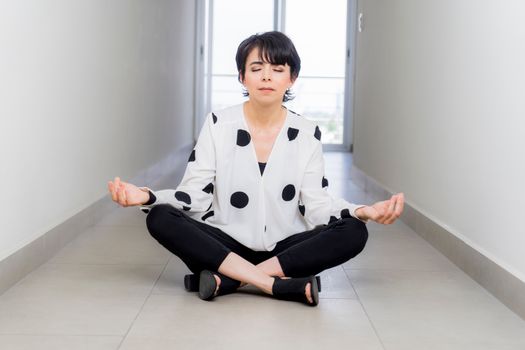breathing techniques for panic - Safety first: when to adjust breathing exercises